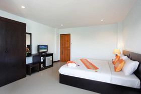 Raya Rawai Place