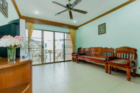 R K Guesthouse