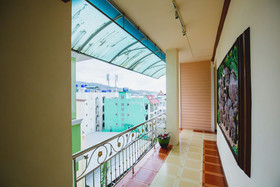 R K Guesthouse