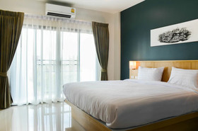 S2 Airport Residence