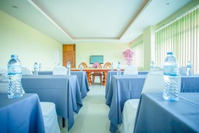 Santiphap Villa & Hotel