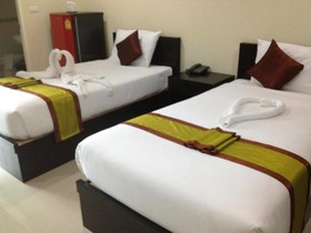 Santiphap Villa & Hotel