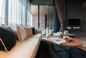 Saturdays Residence
