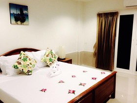 Siray House