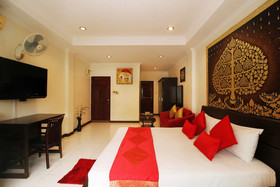 Sky Silk Decoration House