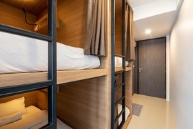 Stay @ Kata Poshtel