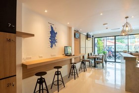 Stay @ Kata Poshtel