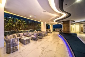 Hotel Clover Patong