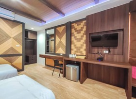 Thalang Resort