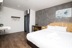 The Arbern Hostel x Bistro