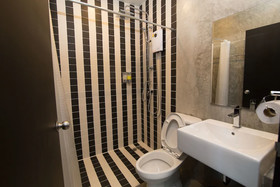 The Arbern Hostel x Bistro