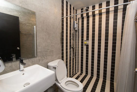 The Arbern Hostel x Bistro