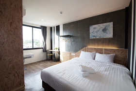 The Arbern Hostel x Bistro