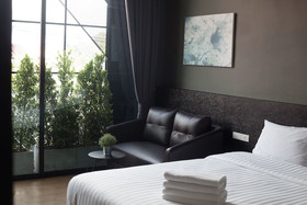 The Arbern Hostel x Bistro