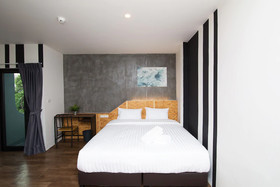 The Arbern Hostel x Bistro