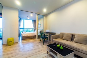 THE BASE Height by Lofty Villas
