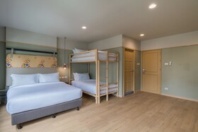 The Blanket Hotel