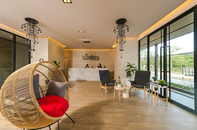 The Gallery Hotel Naiharn