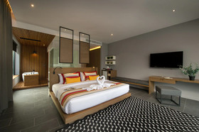 The Gallery Hotel Naiharn