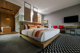 The Gallery Hotel Naiharn