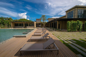 The Gallery Hotel Naiharn