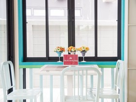 The Tint at Phuket Town