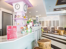 The Tint at Phuket Town