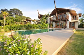 Barceló Coconut Island