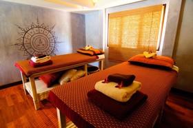 Barceló Coconut Island