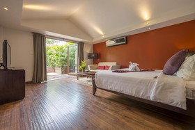 Barceló Coconut Island