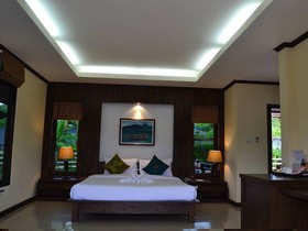 The Villa Laemhin Lagoon Resort