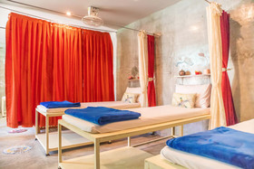 Tira Hostel @Chalong Phuket by Oyo Rooms