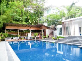 Trees Club Resort
