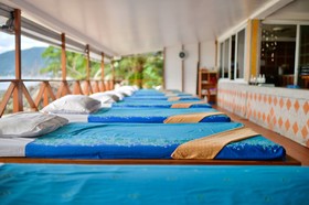 Tri Trang Beach Resort