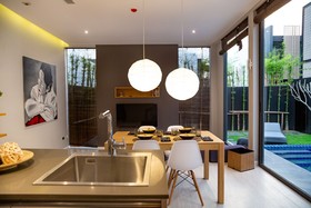 Villa Uji by Holiplanet