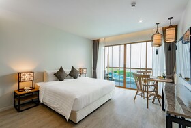 Bella Nara Phuket Naiyang Beach