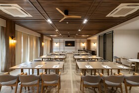 Bella Nara Phuket Naiyang Beach
