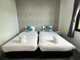 Chanakarn Pool Access Rawai