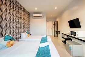 Chanakarn Pool Access Rawai