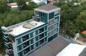 Le'Da Private Hotel