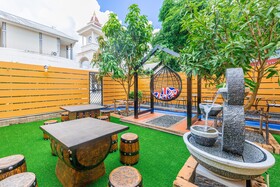 Marco Polo Phuket Poshtel & Bistro