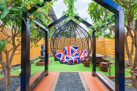 Marco Polo Phuket Poshtel & Bistro