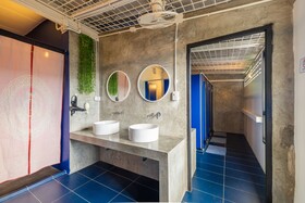 Marco Polo Phuket Poshtel & Bistro