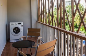 Palmetto Condominium