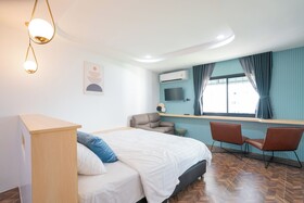 Phunaya Phuket Oldtown Hotel