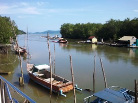 Summer Breeze Inn