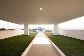 Modern Thai Suites