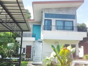 Village House TV1
