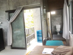 Village House TV1