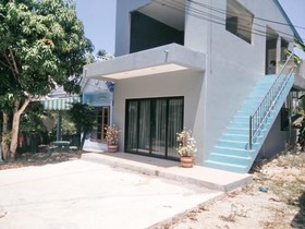 Village House TV1